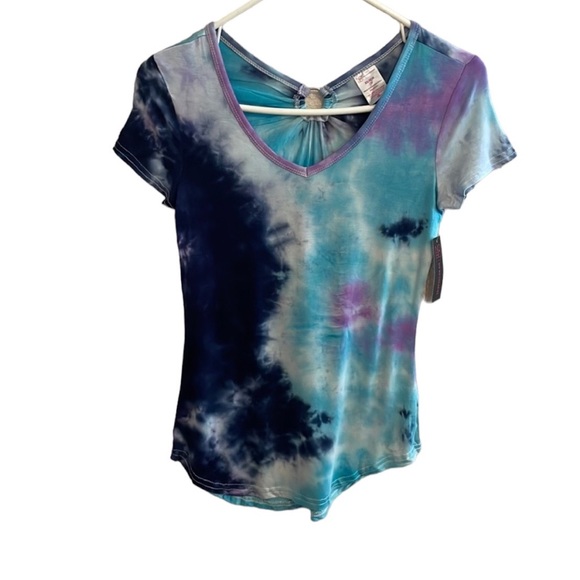 NWT TYE DYE VNECK TOP BLUE AND PURPLE Y2K vibes various sizes - Picture 2 of 8